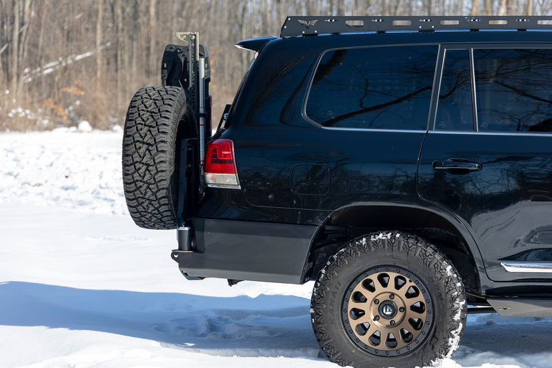 ビクトリー4x4 ランドクルーザー200系/LX570 Strike Series リアバンパー 2008-2021