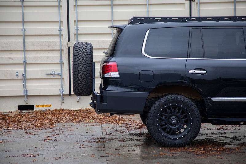 ビクトリー4x4 ランドクルーザー200系/LX570 Strike Series リアバンパー 2008-2021