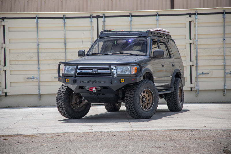 ビクトリー4x4 Strike トヨタ 4Runner フロントウインチバンパー (3rd Gen 1996-2002)