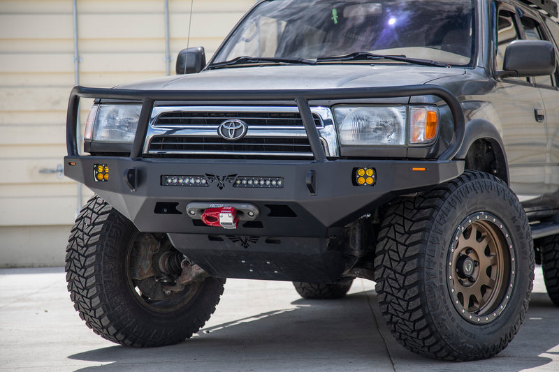 ビクトリー4x4 Strike トヨタ 4Runner フロントウインチバンパー (3rd Gen 1996-2002)
