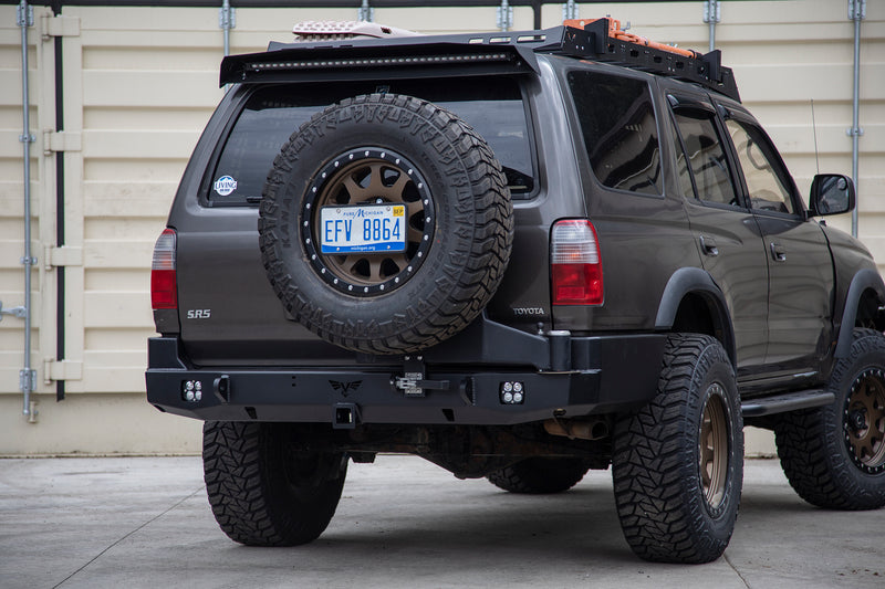 ビクトリー4x4 トヨタ 4Runner Strike Series リアバンパー 米国製