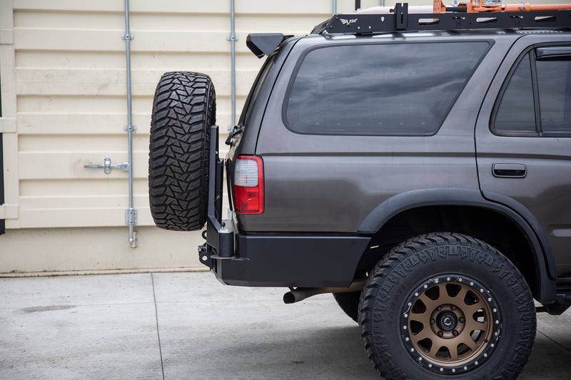 ビクトリー4x4 トヨタ 4Runner Strike Series リアバンパー 米国製