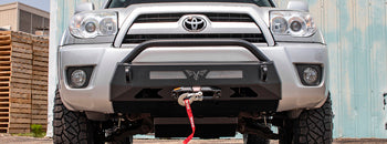 ビクトリー4x4 トヨタ 4Runner Blitz フロントウインチバンパー (2003-2026)