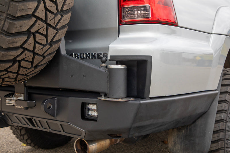 ビクトリー4x4 トヨタ 4Runner Strike Series リアバンパー 米国製