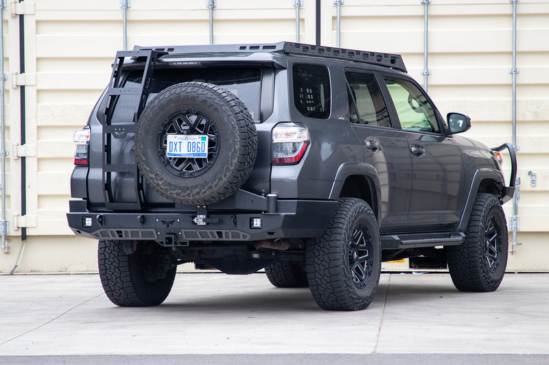 ビクトリー4x4 トヨタ 4Runner Strike Series リアバンパー (5th Gen) 米国製