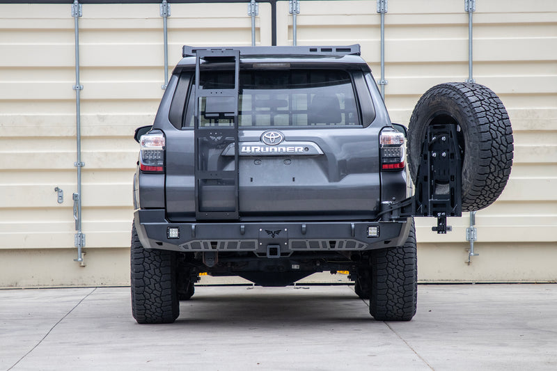ビクトリー4x4 トヨタ 4Runner Strike Series リアバンパー (5th Gen) 米国製