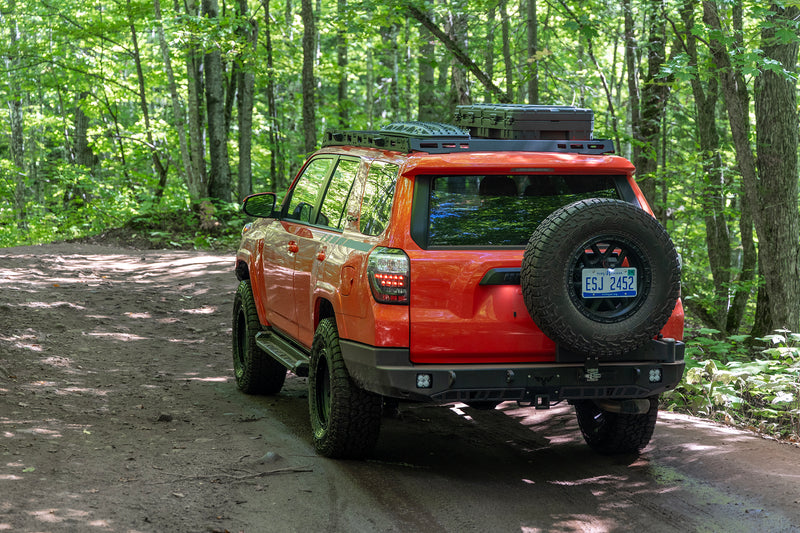ビクトリー4x4 トヨタ 4Runner Strike Series リアバンパー (5th Gen) 米国製