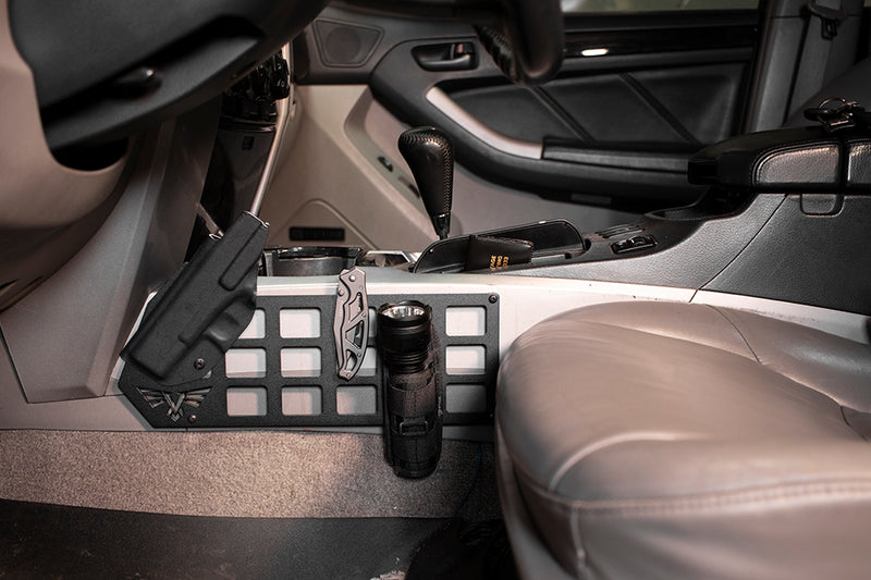ビクトリー4x4 トヨタ 4Runner センターコンソール MOLLE アクセサリーパネル