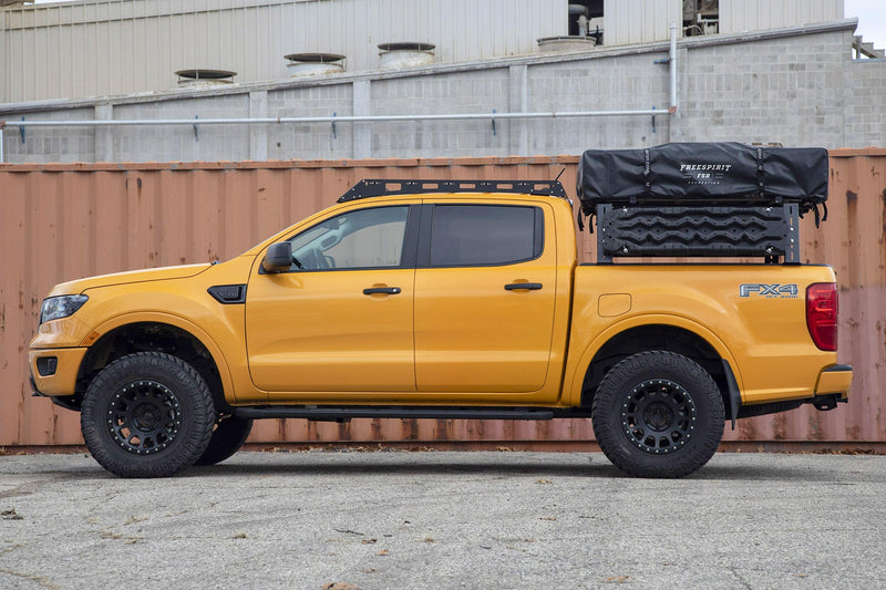 JCR オフロード Adventure Bed Rack (ジープ コマンチ/グラディエーター対応)