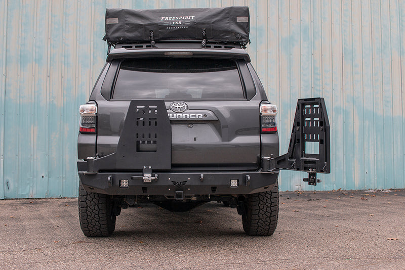 ビクトリー4x4 Adventure Carrier リアスイングアウトキャリアシステム