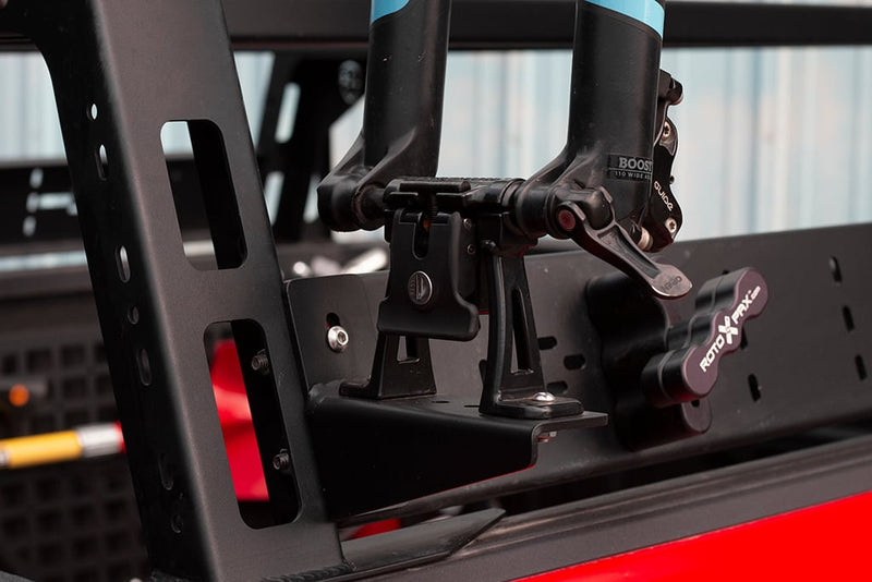ビクトリー4x4 Universal Bed Rack バイクマウント