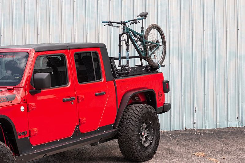 ビクトリー4x4 Universal Bed Rack バイクマウント