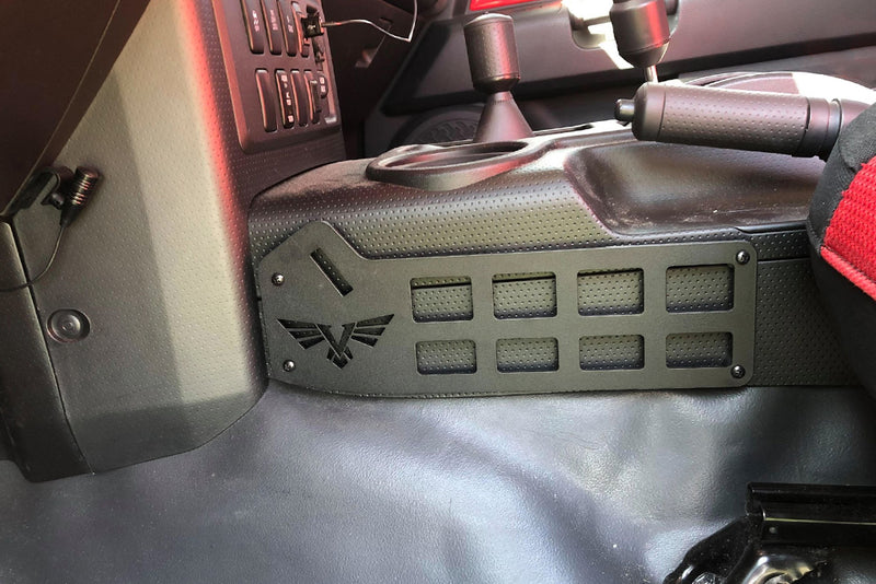 ビクトリー4x4 FJ Cruiser センターコンソール MOLLEアクセサリーパネル (ペア)