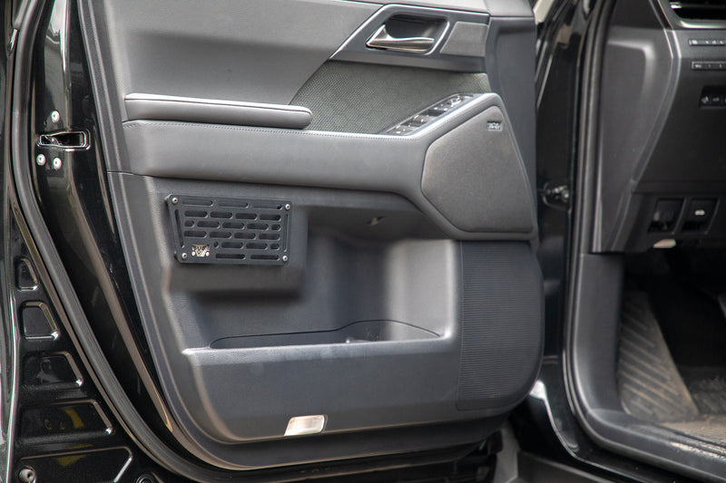 ビクトリー4x4 Land Cruiser 250 フロントドア MOLLEパネル (2024+) ペア