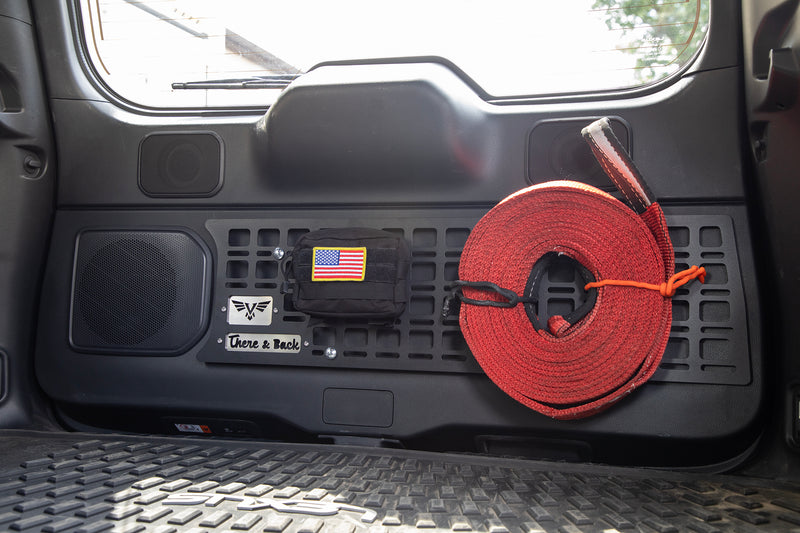 ビクトリー4x4 Land Cruiser ハッチ MOLLE パネル アルミ製 米国製