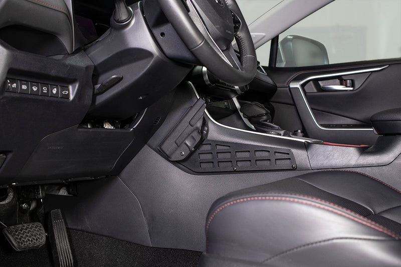 ビクトリー4x4 トヨタ RAV4 (第5世代) センターコンソール MOLLEアクセサリーパネル 2019-2025