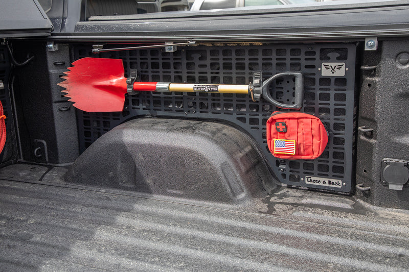 ビクトリー4x4 シボレー シルバラード/GMC シエラ 荷台サイドMOLLEパネル (2019+)