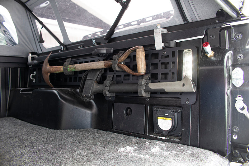 ビクトリー4x4 トヨタ タコマ ベッドサイド MOLLE & アクセサリーストレージパネル 2005-2026