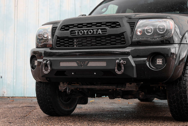 ビクトリー4x4 トヨタ タコマ Blitz モジュラーハイブリッド フロントウインチバンパー