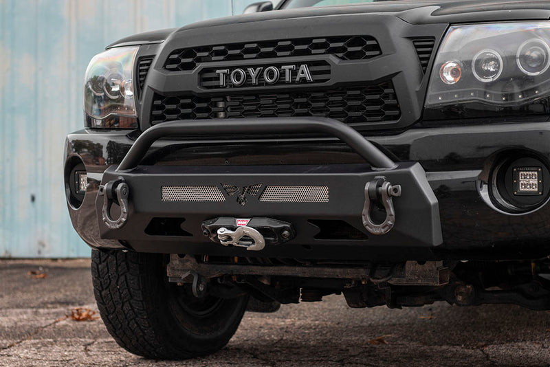 ビクトリー4x4 トヨタ タコマ Blitz モジュラーハイブリッド フロントウインチバンパー