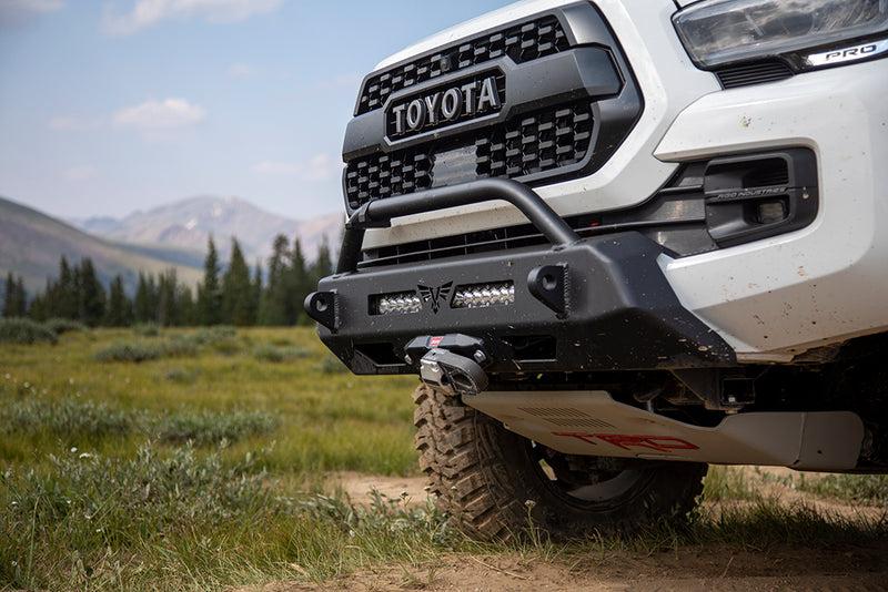 ビクトリー4x4 DIY タイヤキャリア スピンドルアッセンブリー 米国製