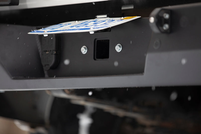 ビクトリー4x4 トヨタ Tundra Rear Strike Hidden Hitch (2007-2026)