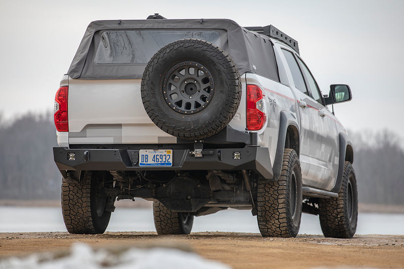 ビクトリー4x4 Adventure Carrier リアスイングアウトキャリアシステム
