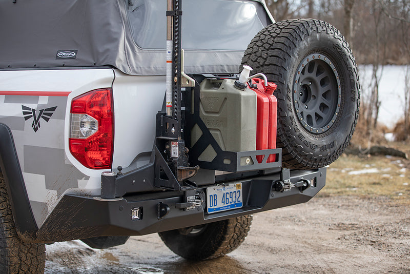 ビクトリー4x4 トヨタ Tundra Strike Series リアバンパー 2007-2026