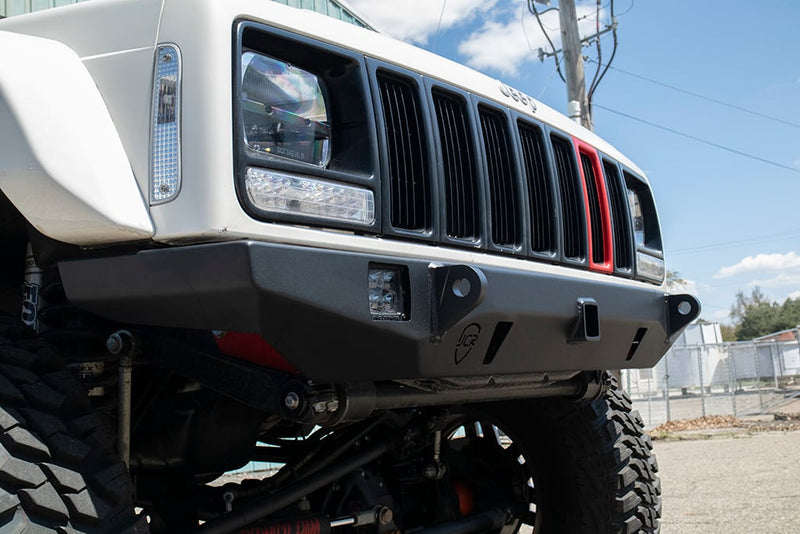 JCR オフロード チェロキー フロントバンパー XJ Crusader