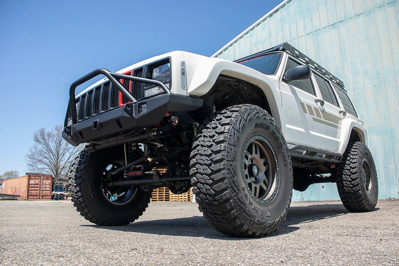 JCR オフロード チェロキー フロントバンパー XJ Crusader