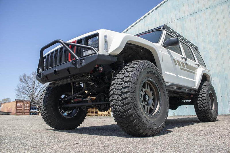 フロントバンパー クルセイダー FRONT BUMPER CRUSADER CHEROKEE XJ