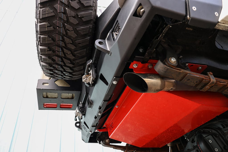 JCR オフロード ジープ チェロキー XJ Vanguard リアバンパー 1984-2001