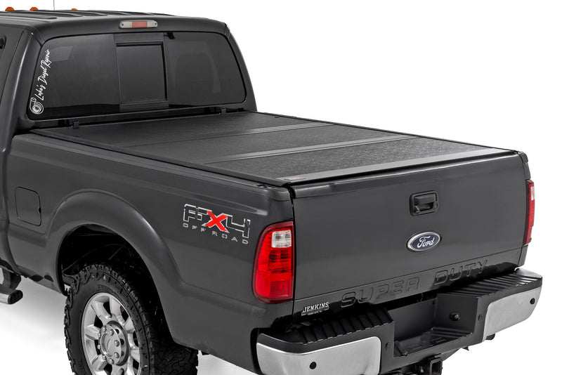 ラフカントリー ハード ロープロファイル トノーカバー 6'10" ベッド フォード F-250/F-350 Super Duty (1999-2016)