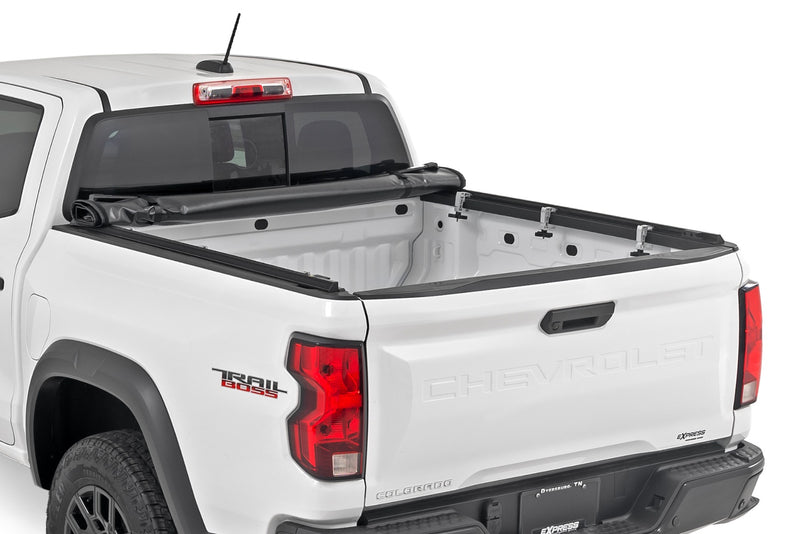 ラフカントリー ソフトロールアップ トノーカバー 5フィートベッド シボレー Colorado / GMC Canyon 2WD/4WD (2015-2026)