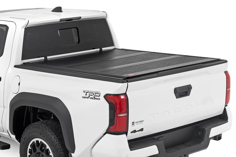ラフカントリー ハードロープロファイルベッドカバー トヨタ タコマ 2WD/4WD 2024-2026