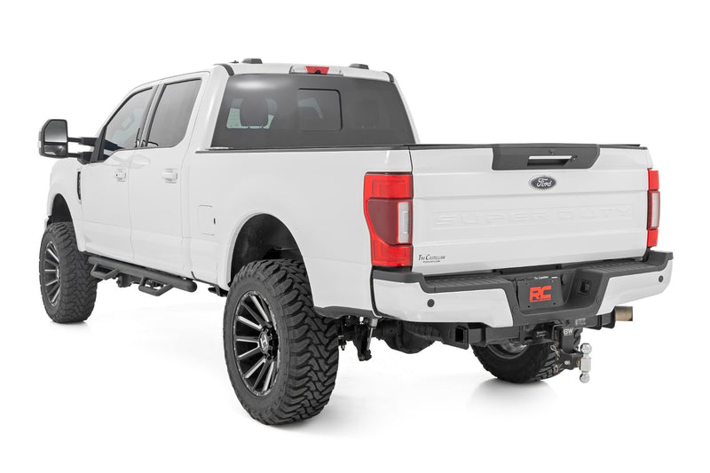 ラフカントリー ナーフステップ キャブレングス クルーキャブ フォード F-150/Lightning/F-250/F-350/Raptor (2015-2026)