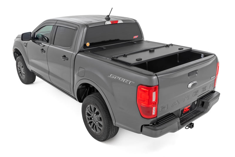 ラフカントリー フォード Ranger ハードトライフォールド フリップアップ トノーカバー (2WD/4WD 2019-2023)