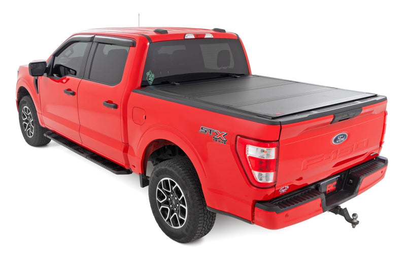 ラフカントリー ハードトライフォールド フリップアップ トノーカバー | フォード F-150 2WD/4WD 2015-2020