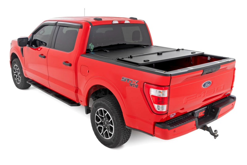 ラフカントリー ハードトライフォールド フリップアップ トノーカバー | フォード F-150 2WD/4WD 2015-2020