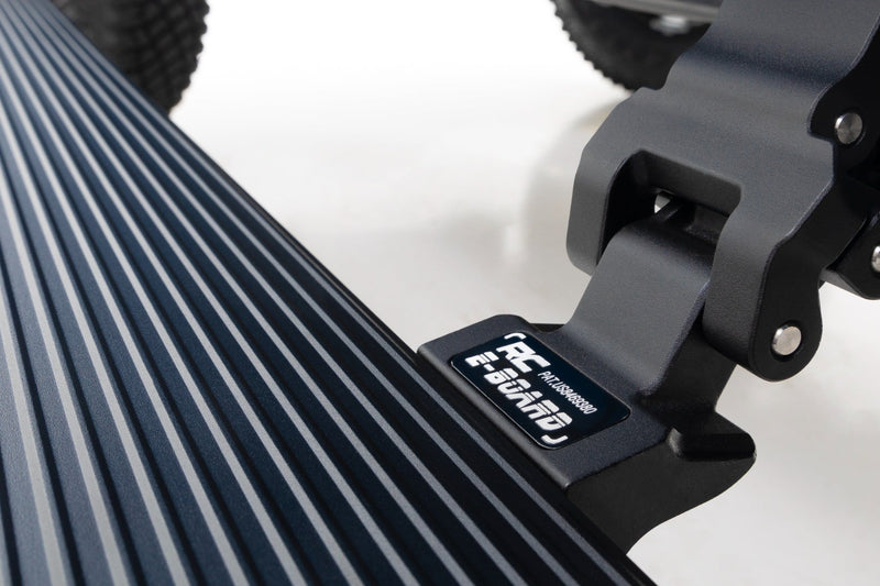 ラフカントリー パワーランニングボード デュアルモーター 4ドア フォード ブロンコ 4WD (2021-2026)