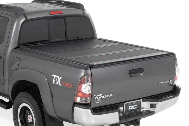 ラフカントリー ハードロープロファイルトノーカバー トヨタ タコマ 2WD/4WD 2005-2015