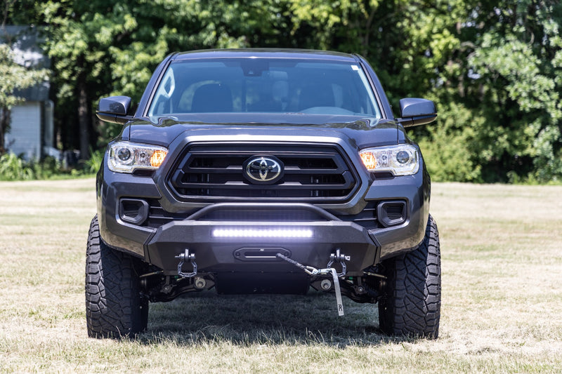 ラフカントリー フロントバンパー Hybrid トヨタ タコマ 2WD/4WD 2016-2023