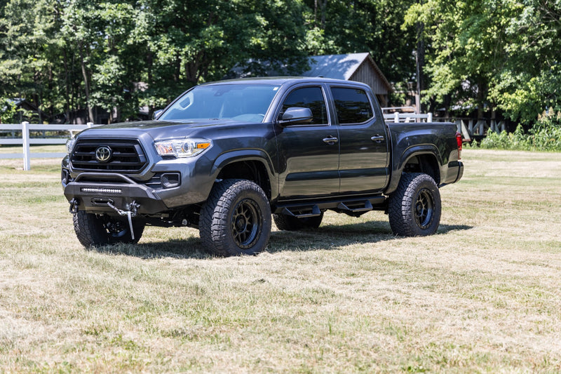 ラフカントリー フロントバンパー Hybrid トヨタ タコマ 2WD/4WD 2016-2023