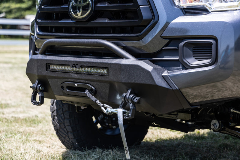 ラフカントリー フロントバンパー Hybrid トヨタ タコマ 2WD/4WD 2016-2023