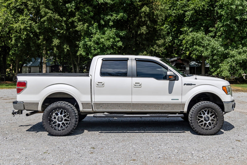 ラフカントリー オーバルナーフステップ クルーキャブ ブラック フォード F-150 2WD/4WD 2009-2014