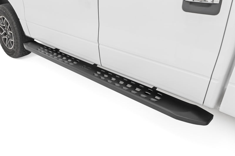 ラフカントリー RPT2 ランニングボード クルーキャブ ブラック フォード F-150 2WD/4WD (2009-2014)