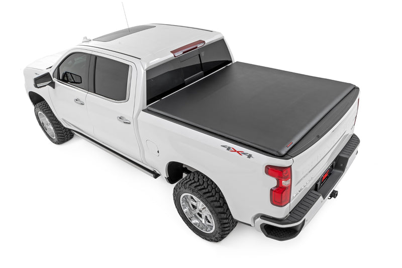 ラフカントリー ソフトロールアップ ベッドカバー | シボレー シルバラード 1500 / GMC シエラ 1500 (2019-2026)