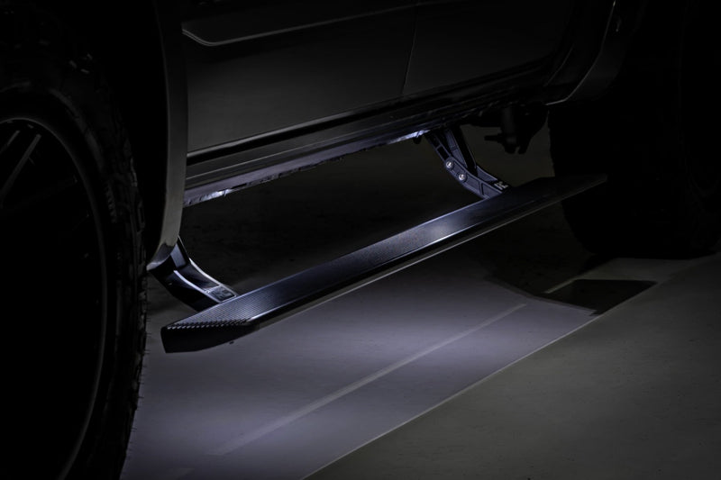 ラフカントリー HT-Series パワーランニングボード フォード F-150/Lightning/Raptor/F-250/F-350 (2015-2026)