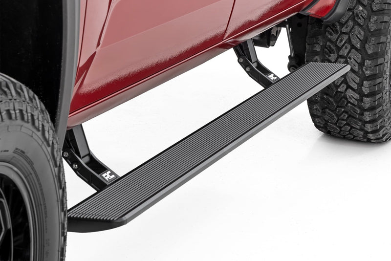 ラフカントリー HT-Series パワーランニングボード CrewMax トヨタ Tundra 2WD/4WD (2022-2026)