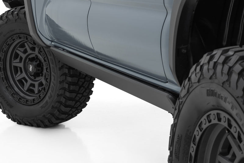 ラフカントリー HT-Series パワーランニングボード ダブルキャブ トヨタ タコマ 2WD/4WD (2005-2023)
